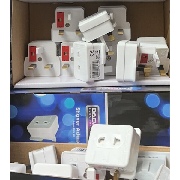 3 Pin 1A Fused Adaptor - Image 2